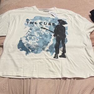 Fashion Nova White and Blue Graphic Tee